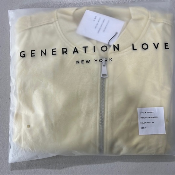 🆕LAST ONE Generation Love Bomber Jacket Blair Yellow Velour Lined W/Pockets - Picture 8 of 8